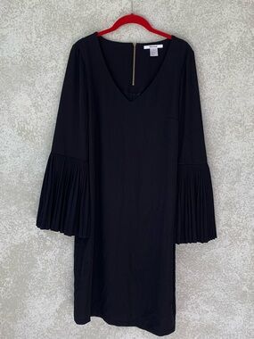 Masseys Black V-Neck Dress with Pleated Bell Sleeves Size 10 Party Evening